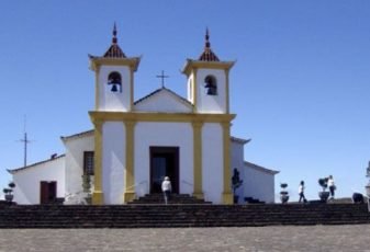 Brasil passa a ter a menor Basílica do mundo