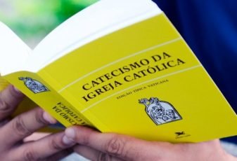 Paróquia São Cristóvão promove curso sobre a Fé Católica