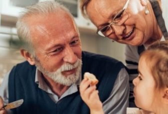 A importância dos avós para o desenvolvimento emocional dos netos