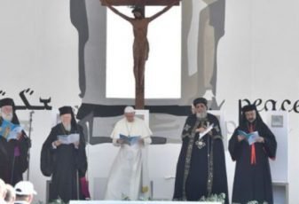 Papa faz balanço do encontro ecumênico de Bari